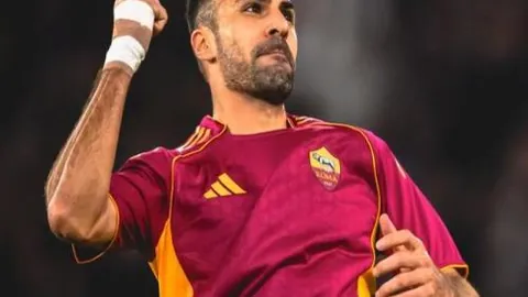 山东泰山击败河南嵩山龙门，莫伊塞斯助德尔加多关键进球，足协会杯半决赛首回合战况揭晓